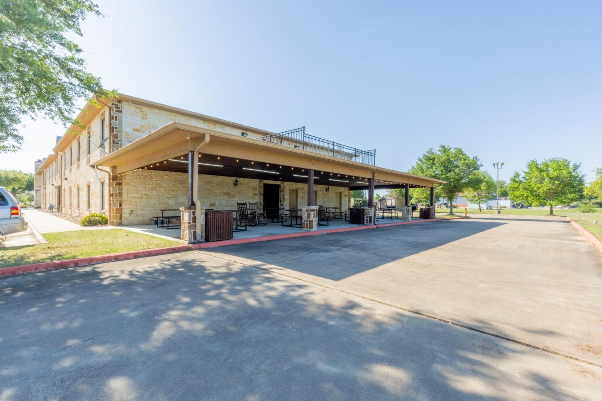 Hotel Texas Hallettsville Exteriör bild