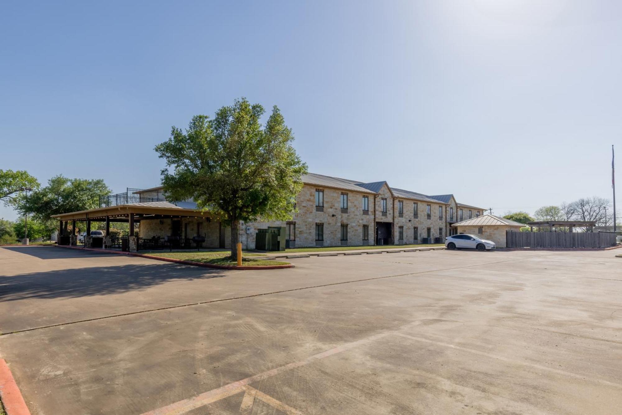 Hotel Texas Hallettsville Exteriör bild