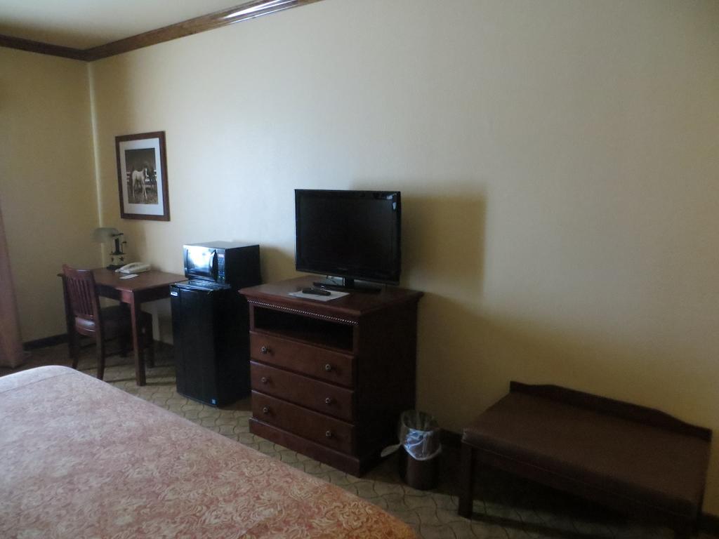 Hotel Texas Hallettsville Rum bild